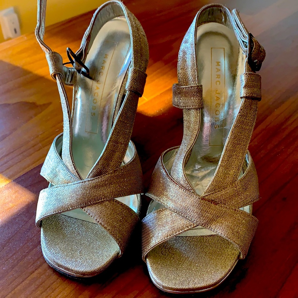 Marc Jacobs *vintage* gold sparkly metallic heels